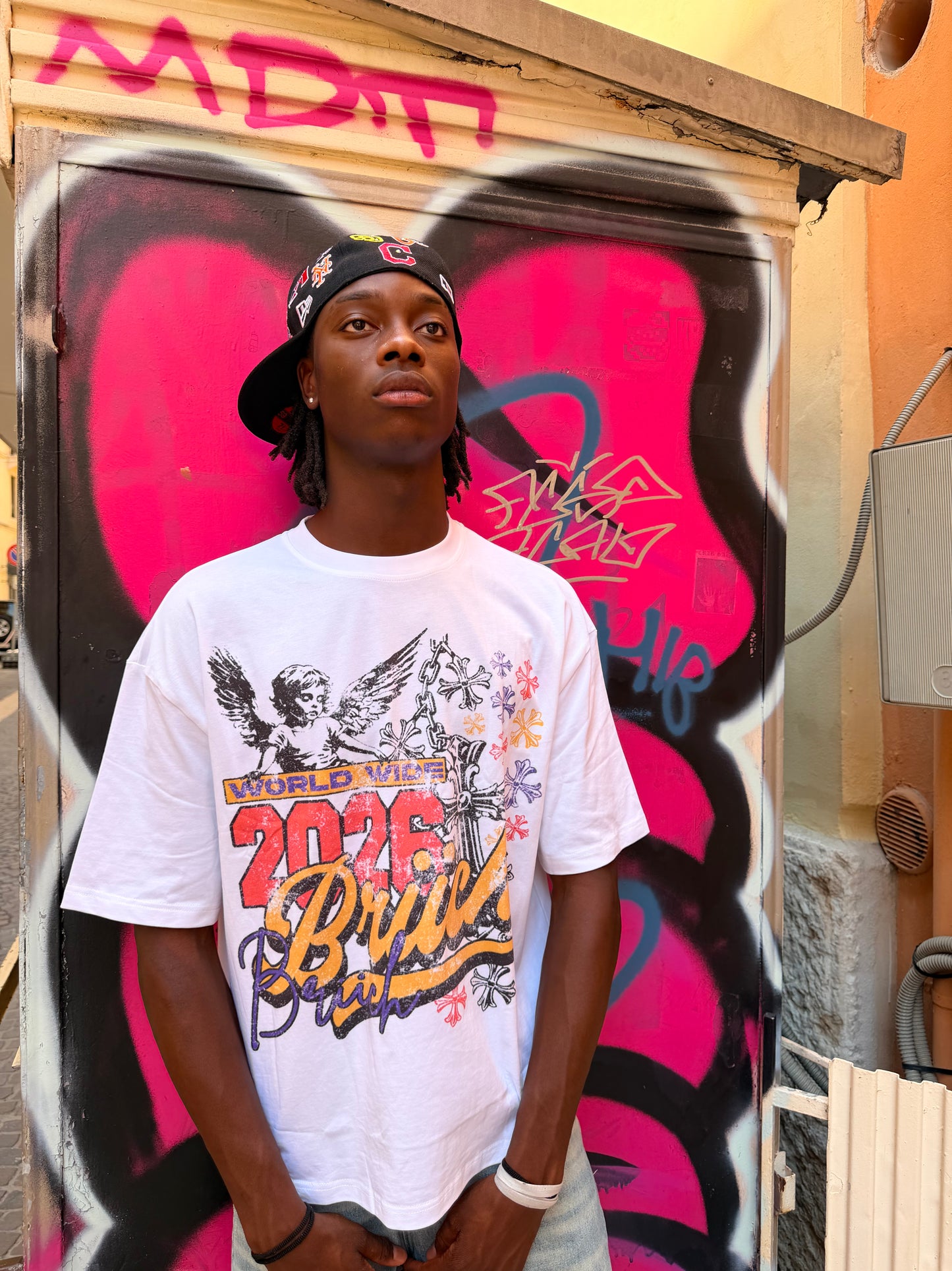 SAINT TEE