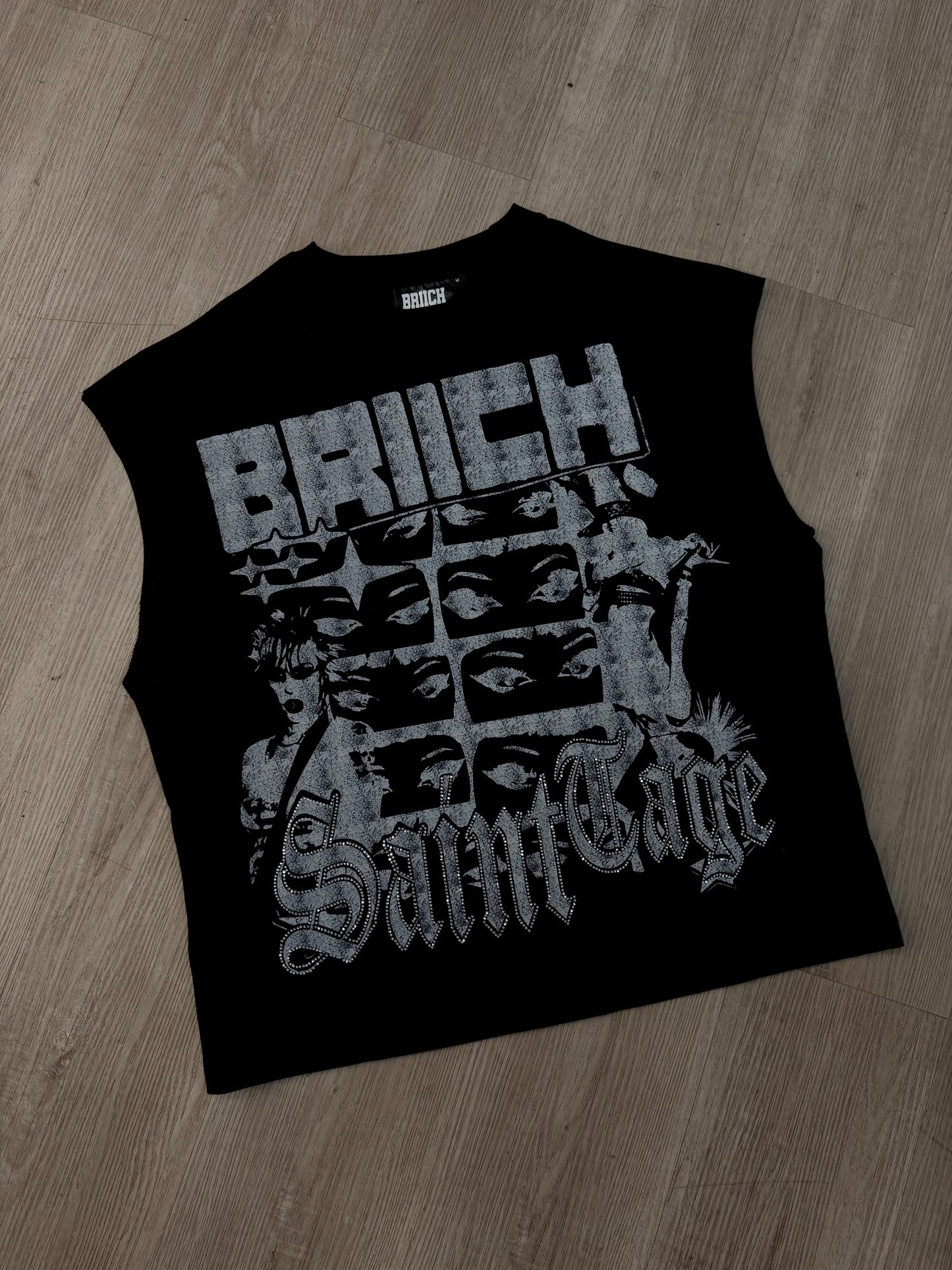 SAINT SLEEVELESS